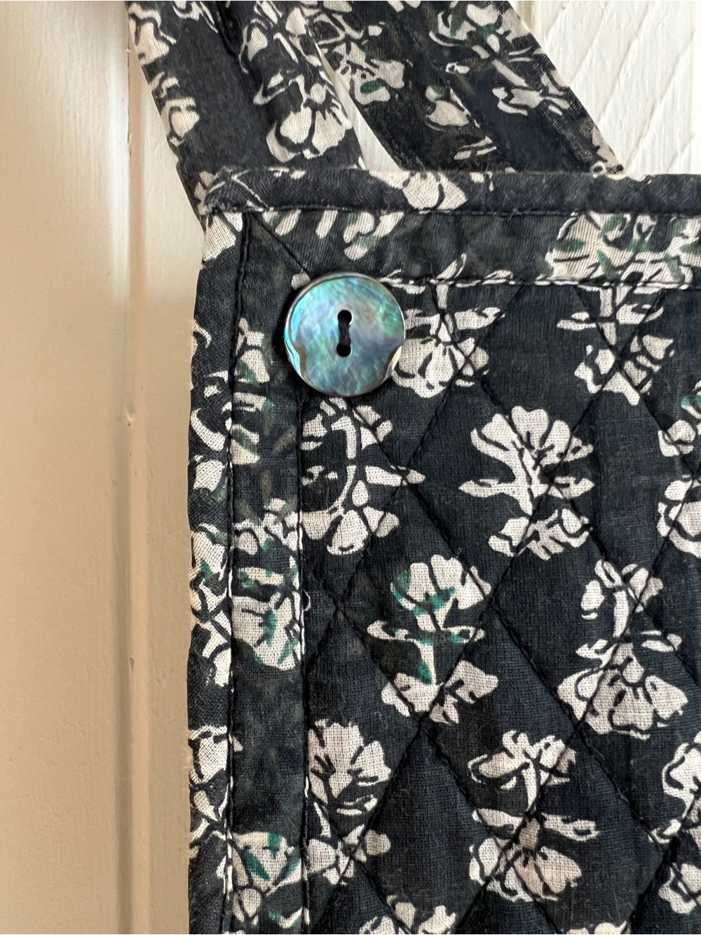 Doen Black Floral Shaanti Block-Print Overalls Jumpsuit | Small - Picture 7 of 15